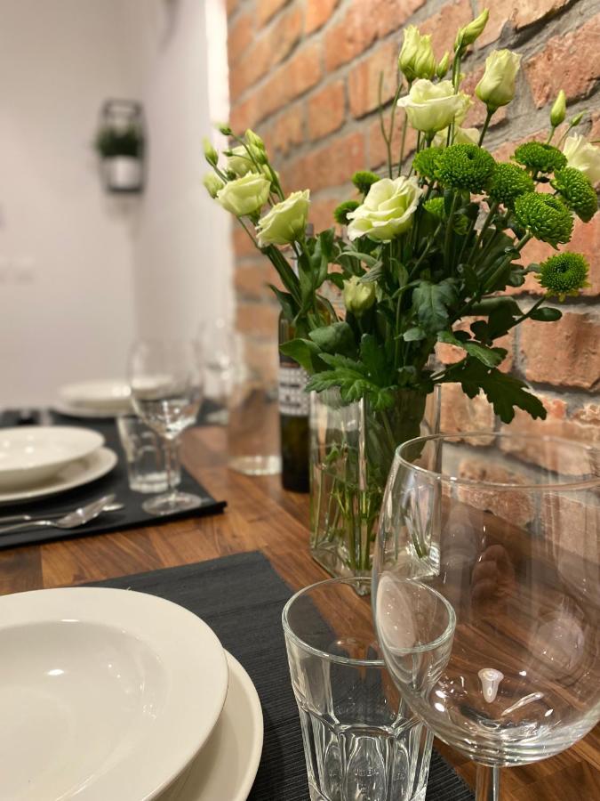 Brickwall Apartments Ζάγκρεμπ Εξωτερικό φωτογραφία